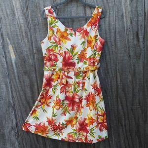 Flattering Floral Summer Dress